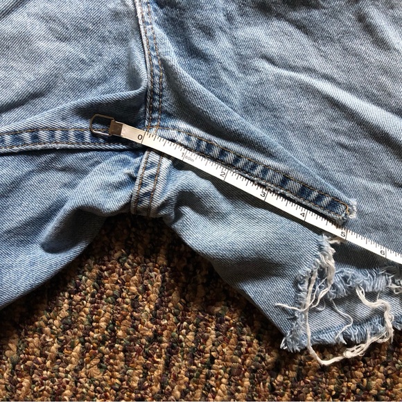 Vintage Gap cutoff shorts - Picture 6 of 6